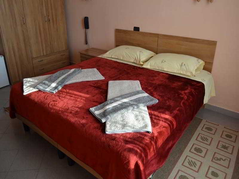 Ylli I Detit Hotell 4*