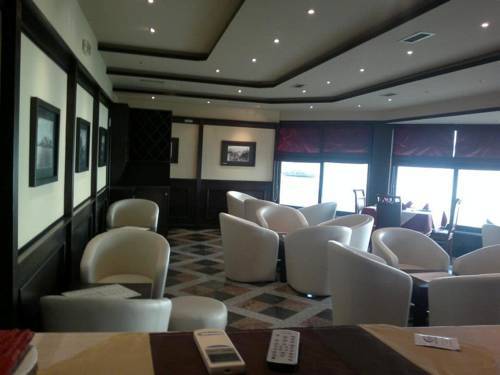 Ylli I Detit Hotell 4*